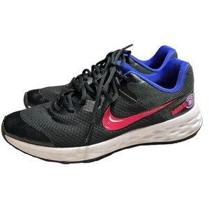 NIKE‎ Revolution SE Black Size 6Y DD1104 013